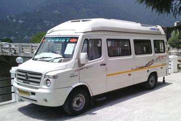 17 Seater Tempo Traveller in Chandigarh