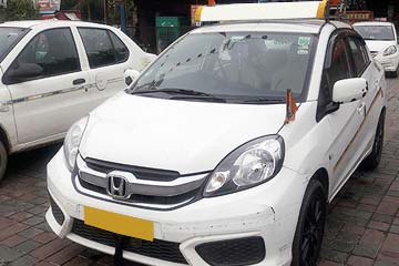 Honda Amaze Car in Chandigarh